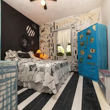 Astonishing Villa In Bodrum 빌라 *